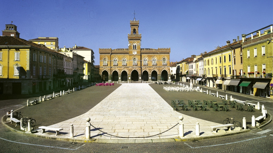 Luna Residence Hotel,Casalmaggiore 2023