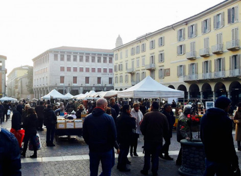 LE 4 STAGIONI DI CREMONA LE 4 STAGIONI DI CREMONA