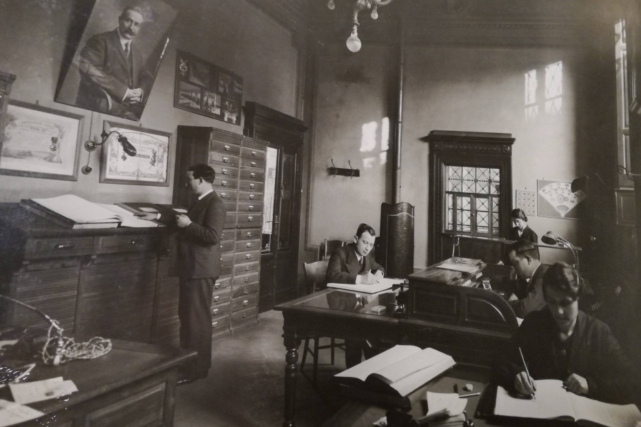 Gli uffici dell'epoca